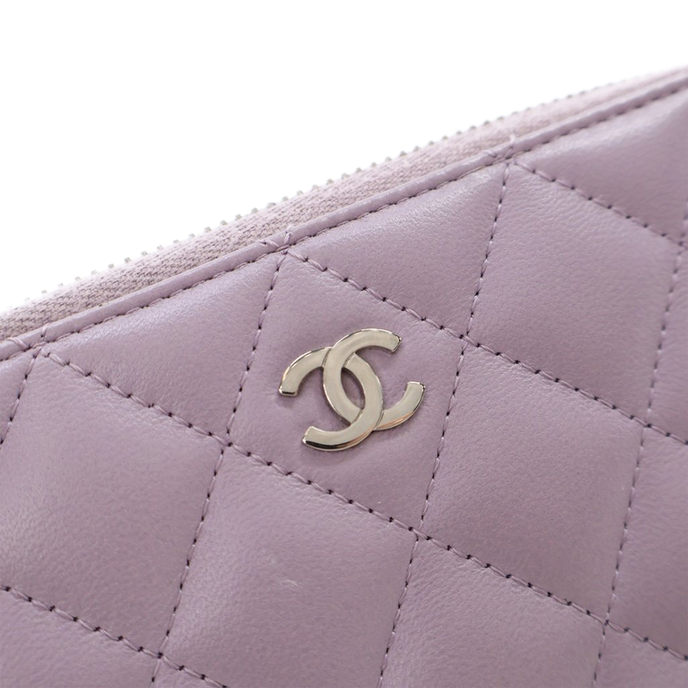 Pre-Loved Chanel Quilted Lambskin Classic Long Zip Wallet - Picture 8 of 12